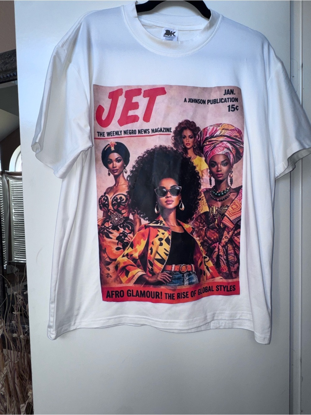 ✨Vintage-Inspired Iconic Jet Magazine Shirt✨